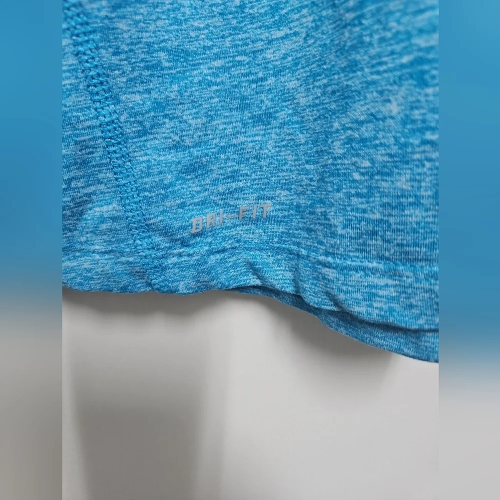 Nike Running Dri-Fit Blue Quarter-Zip.